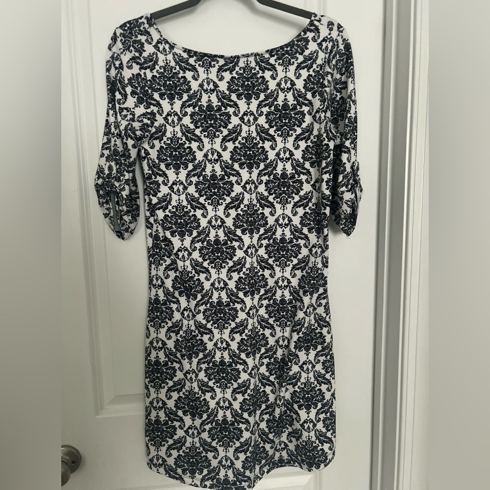 Lola Black and White Long Sleeve Dress